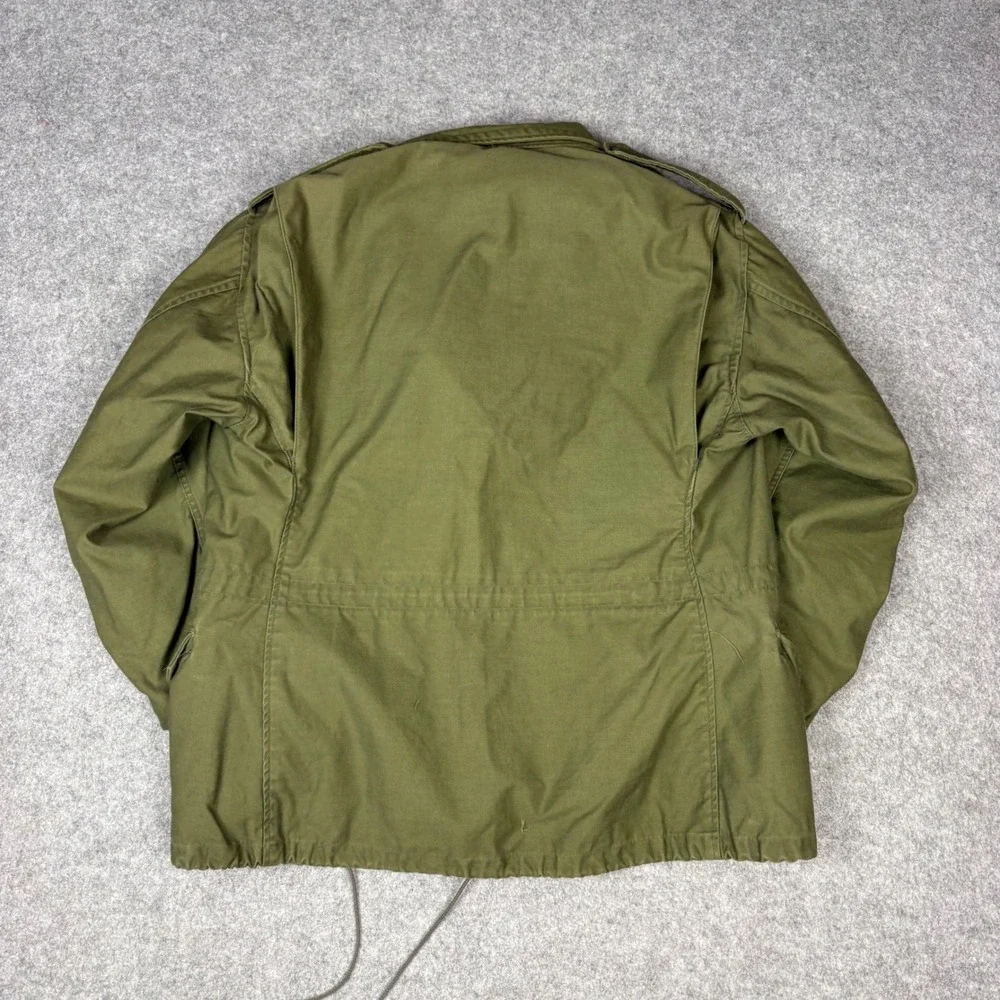 Vintage M-65 Field Jacket Mens Medium Short Olive Drab Green Military Coat M65